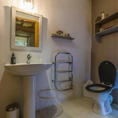 Проживание в семье D'hotes Enmarcade