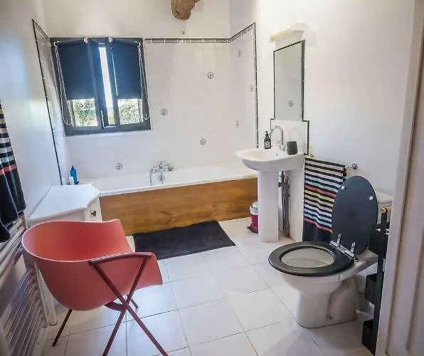 ホームステイ D'hotes Enmarcade *