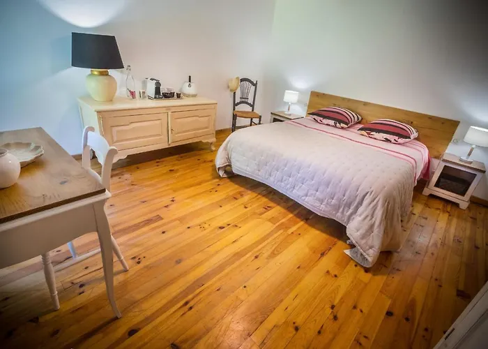 D'hotes Enmarcade ホームステイ