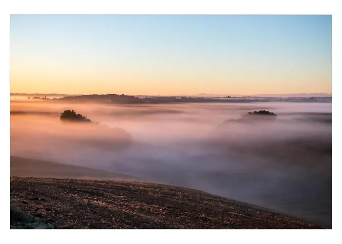 D'hotes Enmarcade ホームステイ *