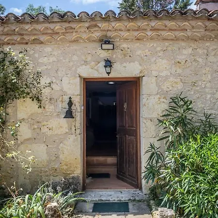 D'hotes Enmarcade Homestay Touget