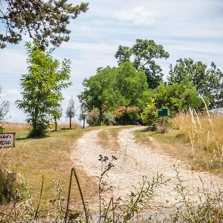 D'hotes Enmarcade 홈스테이 *