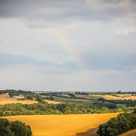 D'hotes Enmarcade 홈스테이 Touget